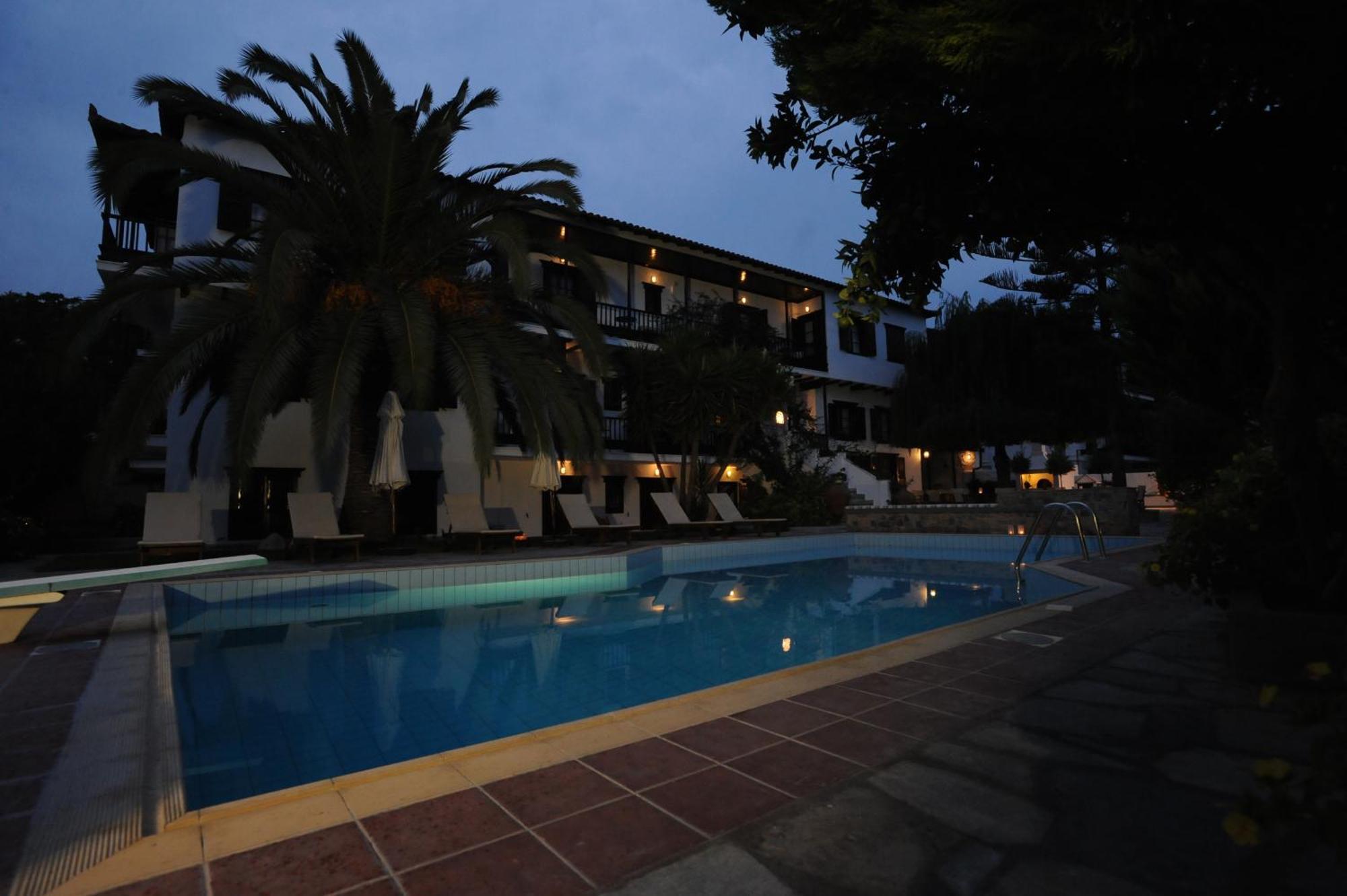 Elli Hotel Città di Skopelos Esterno foto