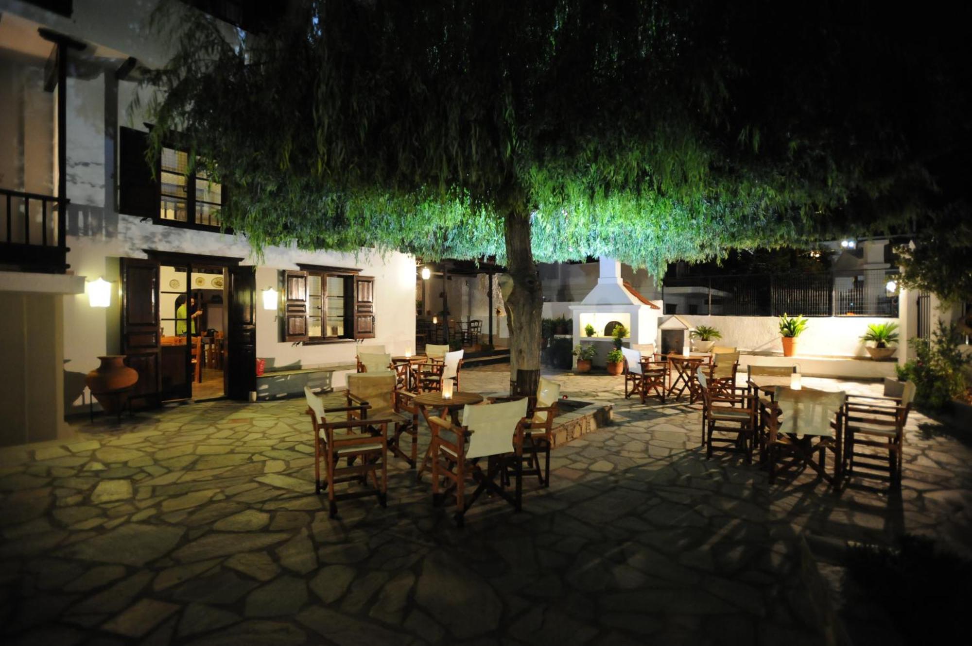 Elli Hotel Città di Skopelos Esterno foto